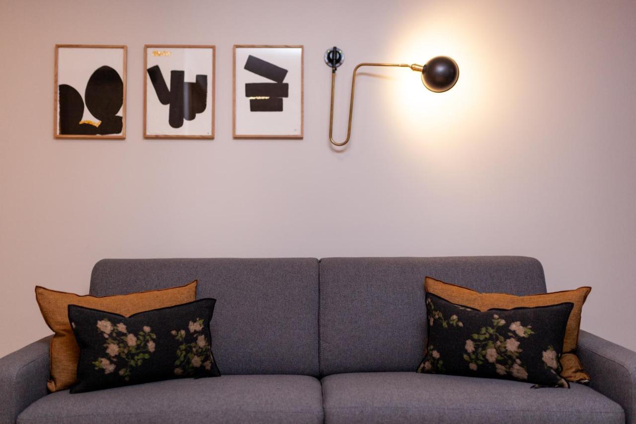 Tinah Paris, Champs Elysees Hotel Parijs